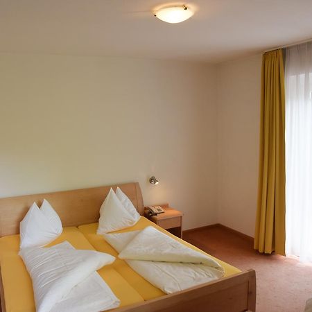 Hotel Pension Schweitzer 西兰德罗 外观 照片