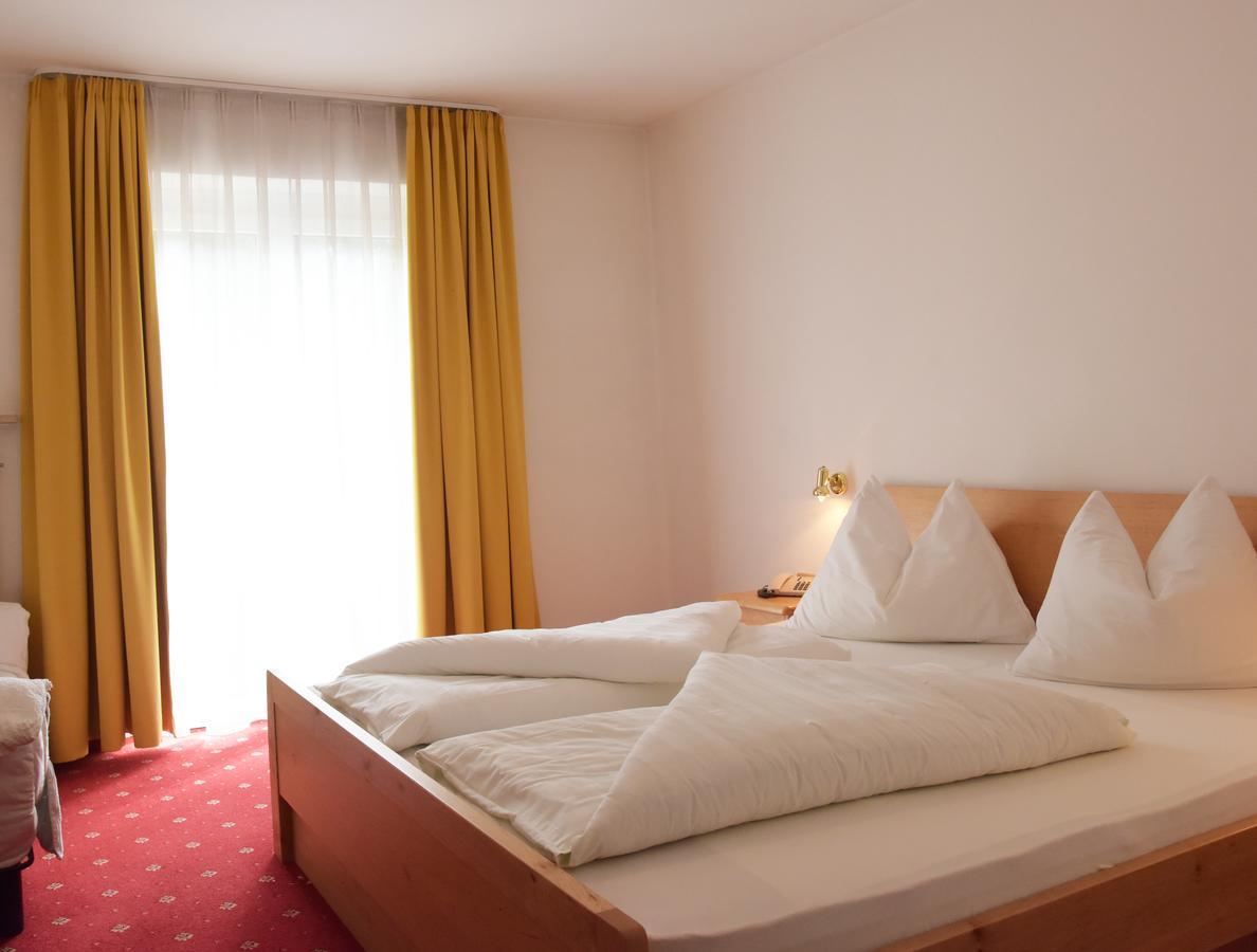 Hotel Pension Schweitzer 西兰德罗 外观 照片